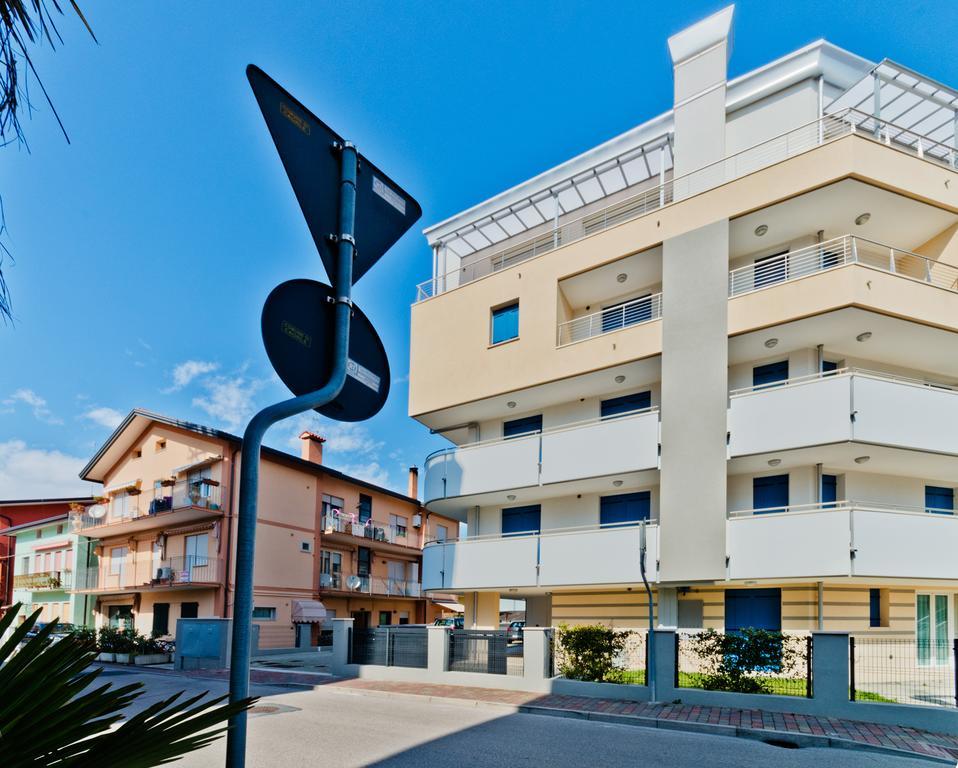 Villa Marina Apartments - Agenzia Cocal Caorle Exterior foto